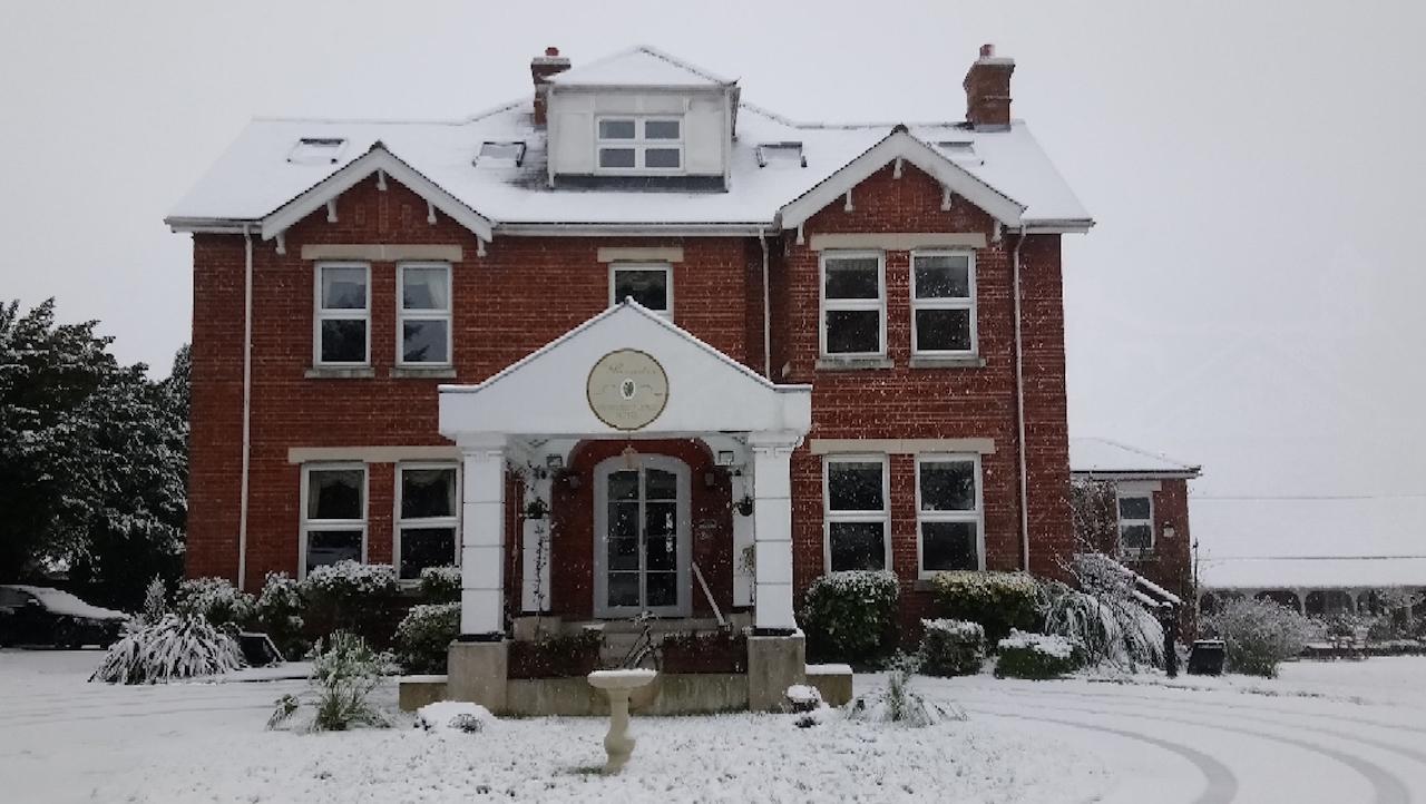 The Lodge Duxford Exterior photo